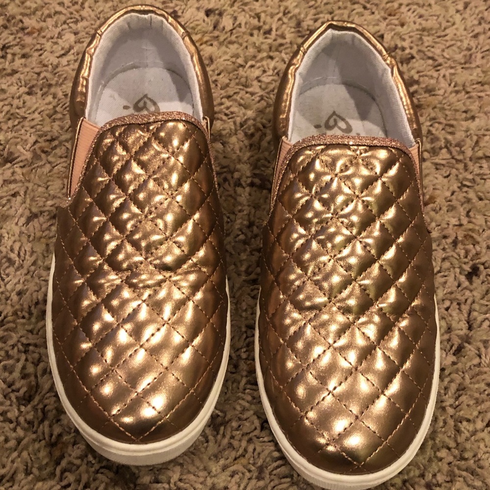 Justice Quilted Shimmer Gold Slip Ons - Girls Size 3